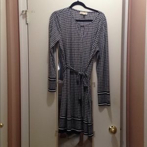 Black and White Pattern Dress with Belt